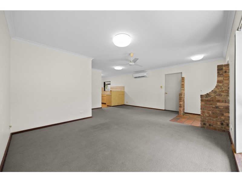 5/7 Fisher Street, Rockingham WA 6168