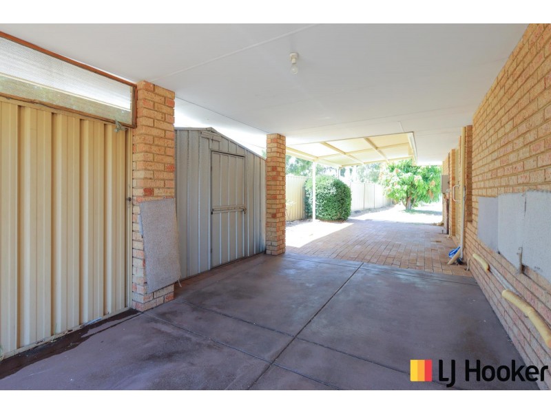 2 Ayres Court, Parkwood WA 6147