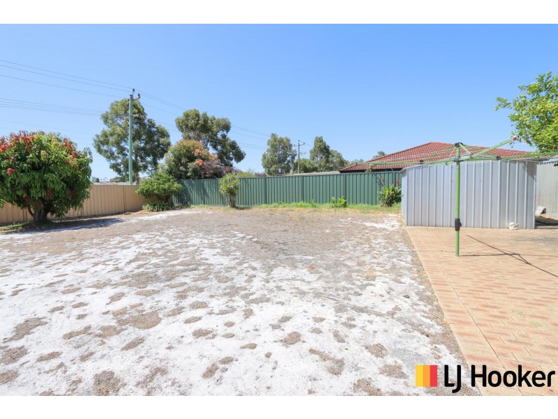 2 Ayres Court, Parkwood WA 6147