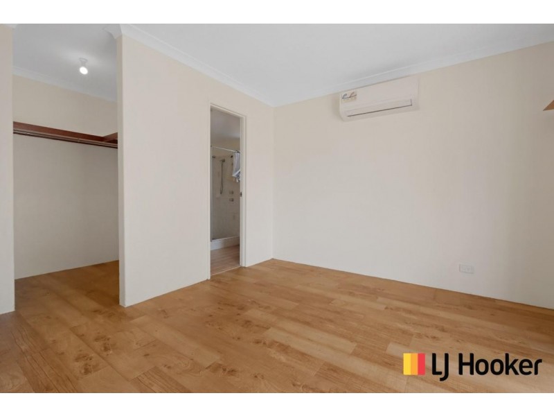 37 Camfield Loop, Parmelia WA 6167