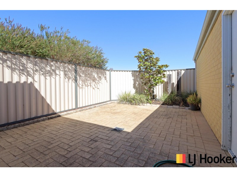 41 Camden Boulevard, Aubin Grove WA 6164