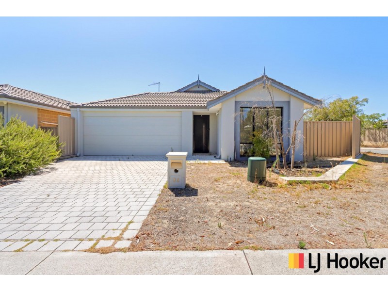 34 Pickering Avenue, Parmelia WA 6167