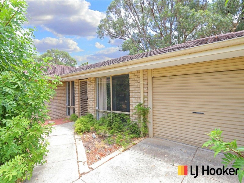 84 Unnaro Street, Hillman WA 6168