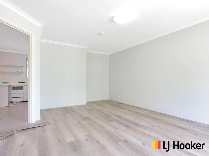 84 Unnaro Street, Hillman WA 6168