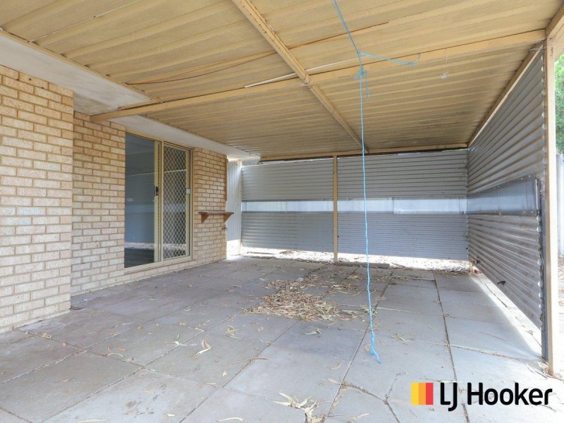 84 Unnaro Street, Hillman WA 6168