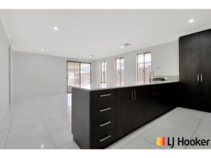 63 Ashworth Way, Brookdale WA 6112