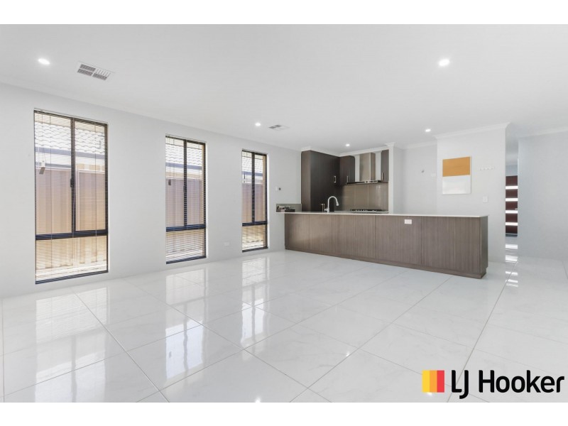 63 Ashworth Way, Brookdale WA 6112