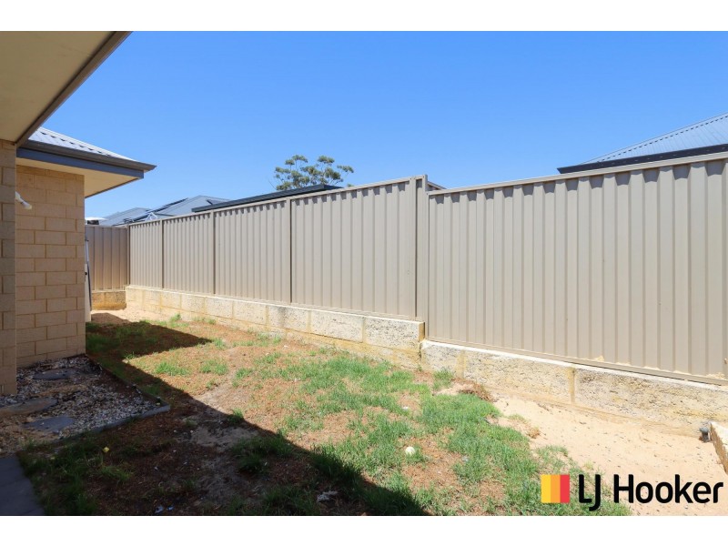 63 Ashworth Way, Brookdale WA 6112