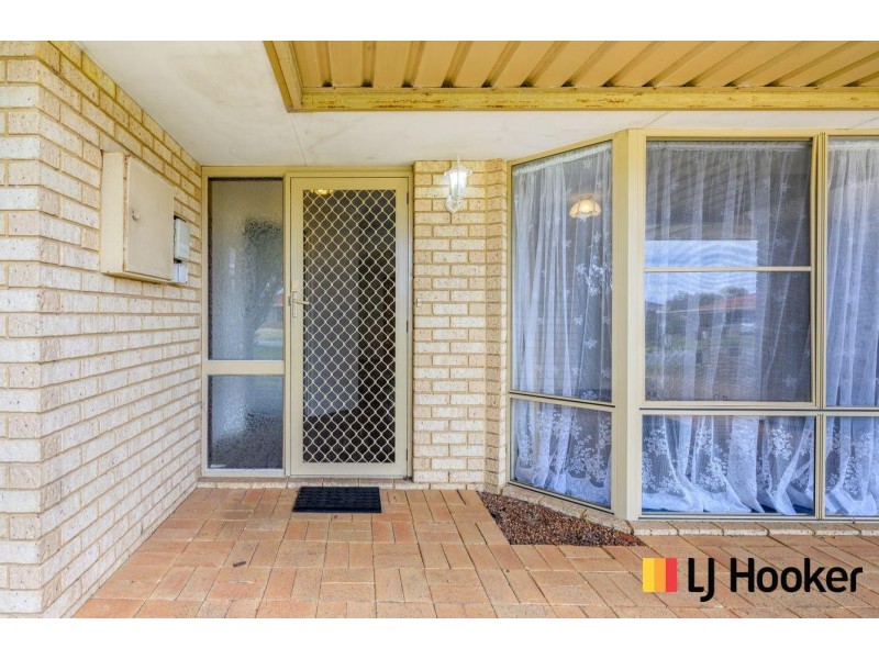 15 Carmody Road, Waikiki WA 6169