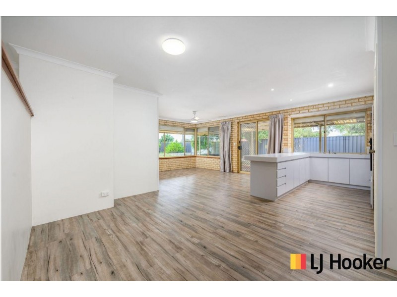 15 Carmody Road, Waikiki WA 6169