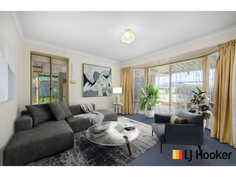 15 Carmody Road, Waikiki WA 6169