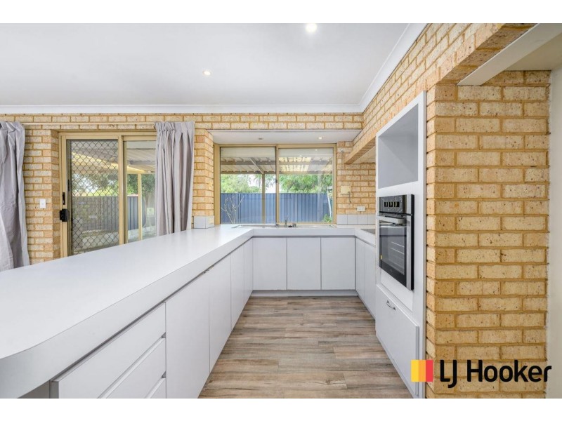 15 Carmody Road, Waikiki WA 6169