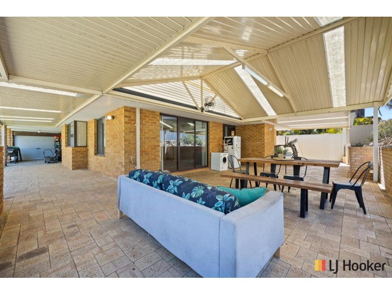 15 Larkspur Cross, Yangebup WA 6164