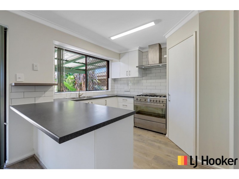 25 Murchison Way, Gosnells WA 6110