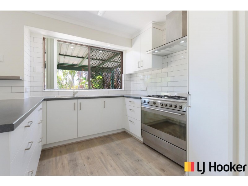 25 Murchison Way, Gosnells WA 6110