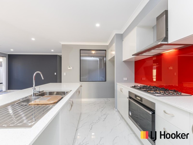 3 Wye View, Success WA 6164