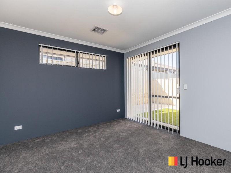 3 Wye View, Success WA 6164