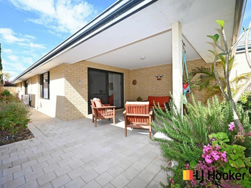 284 Camborne Parkway, Butler WA 6036