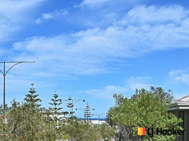 284 Camborne Parkway, Butler WA 6036