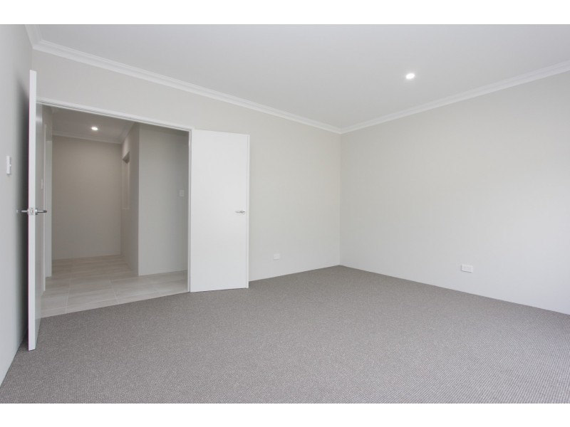 15 Dod Green, Cloverdale WA 6105