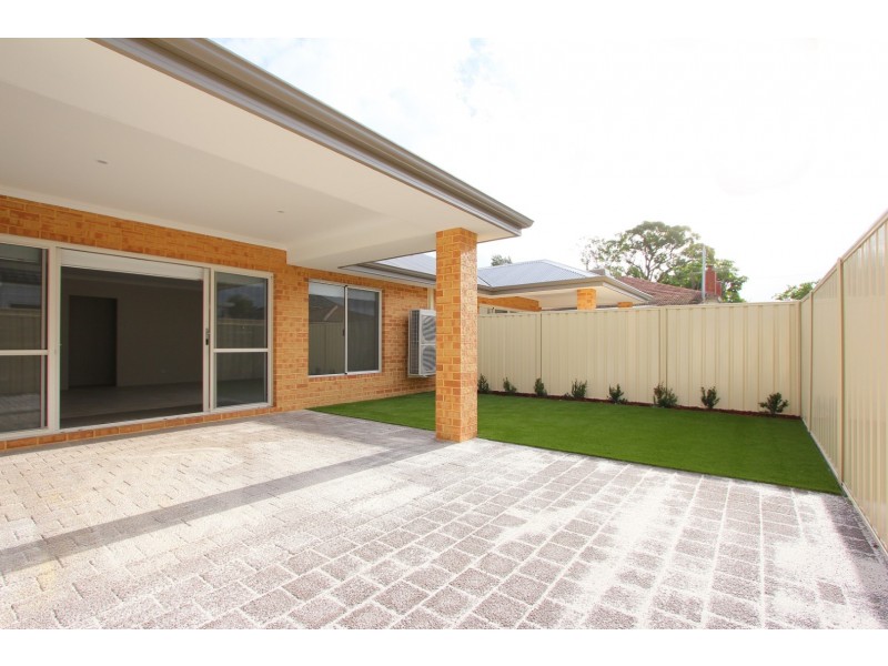 15 Dod Green, Cloverdale WA 6105