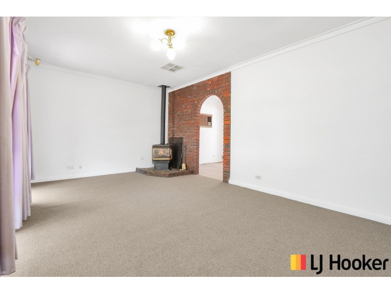 8 Colleen Street, Gosnells WA 6110