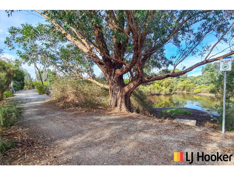 8 Colleen Street, Gosnells WA 6110
