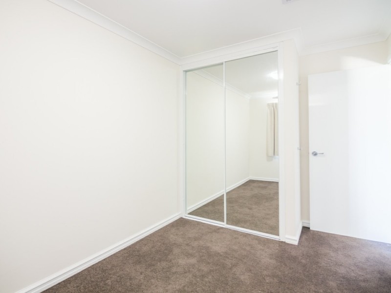 55 Ningaloo Way, Thornlie WA 6108