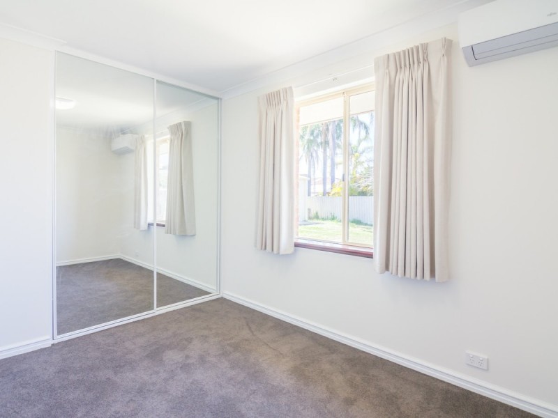 55 Ningaloo Way, Thornlie WA 6108