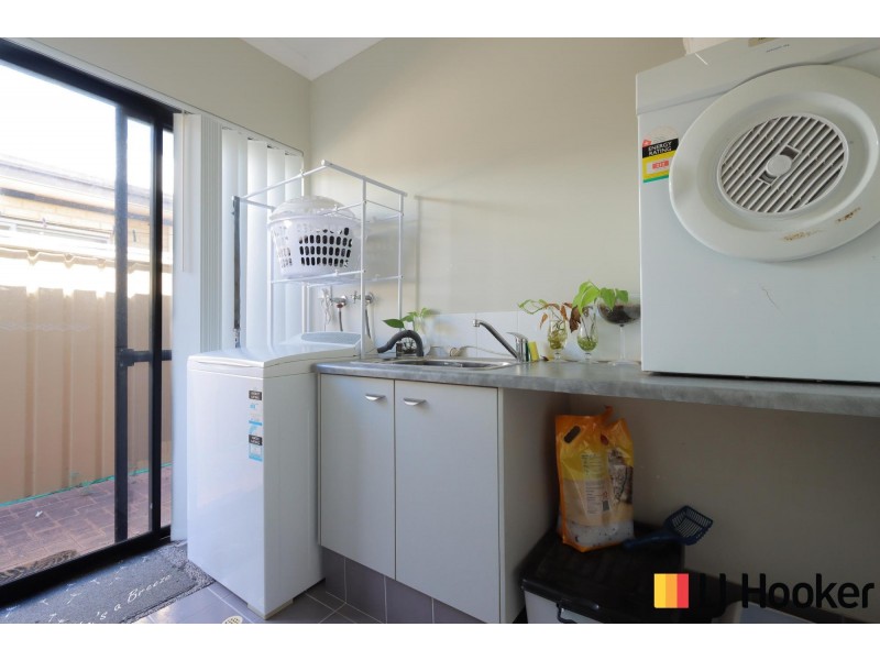 2/50 Claridge Street, Thornlie WA 6108