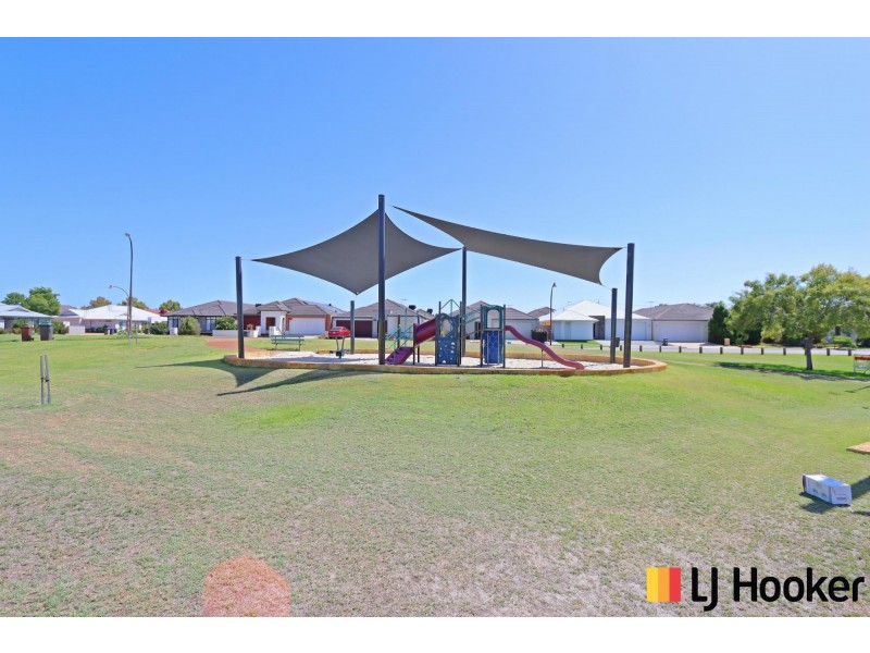 2/50 Claridge Street, Thornlie WA 6108