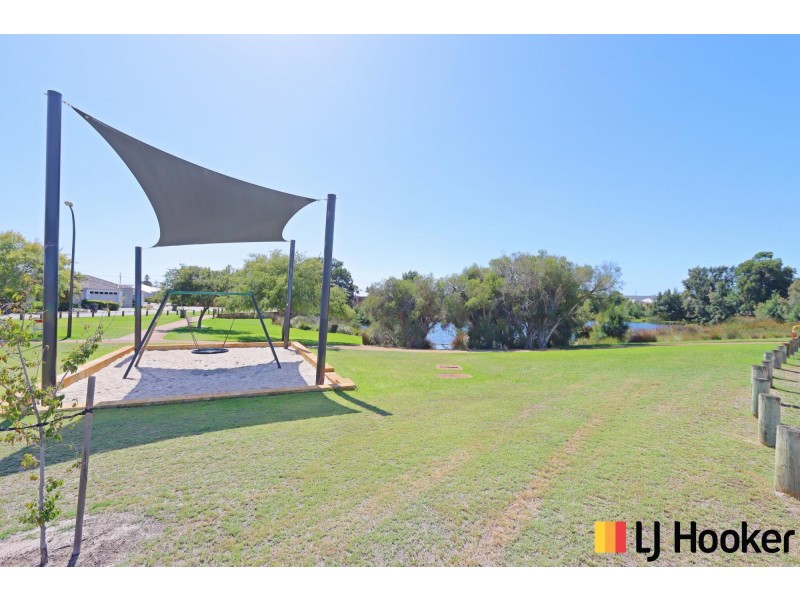 2/50 Claridge Street, Thornlie WA 6108