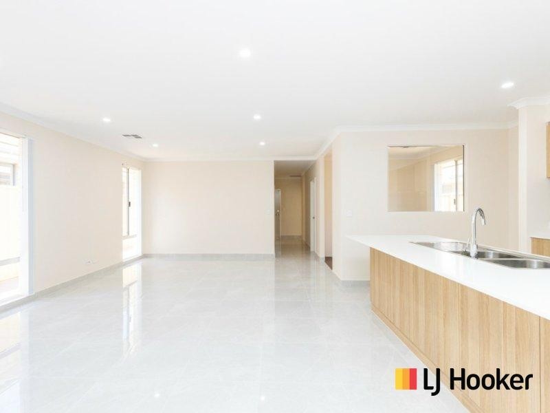 35 Lewisham Vista, Success WA 6164