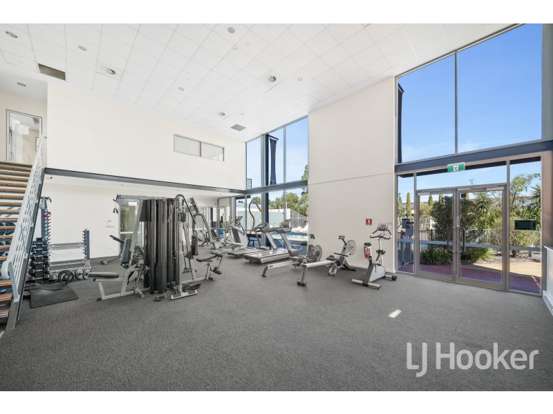 2/6 Ibera Way, Success WA 6164