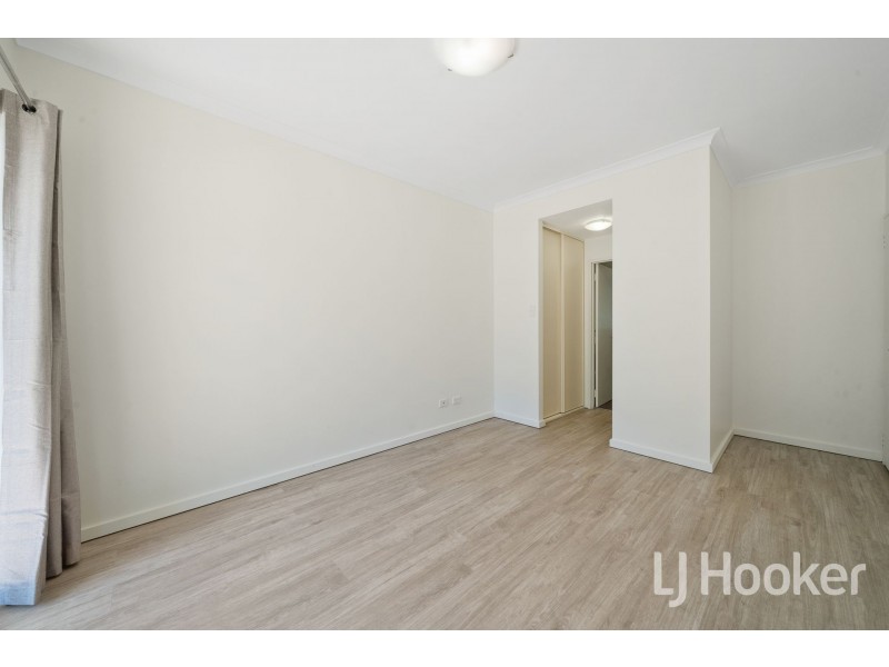 2/6 Ibera Way, Success WA 6164