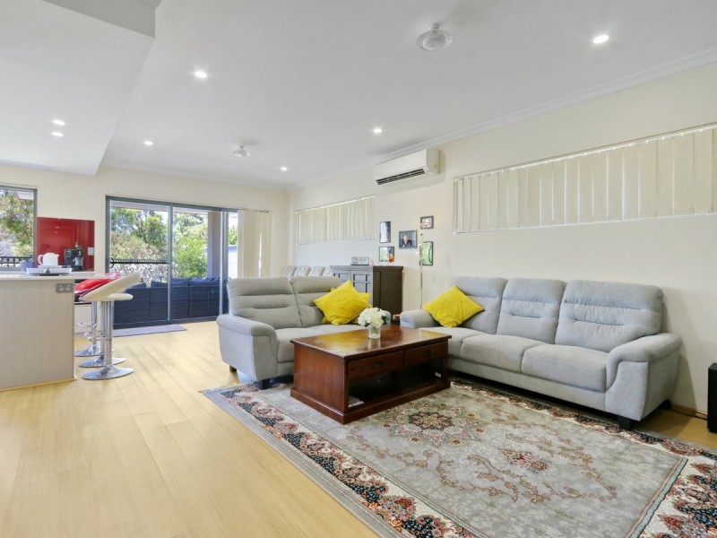 5 Volta Way, Success WA 6164