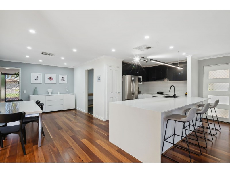 53 Henry Bull Drive, Bull Creek WA 6149