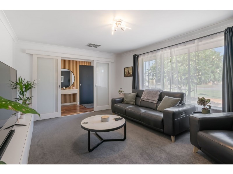 53 Henry Bull Drive, Bull Creek WA 6149