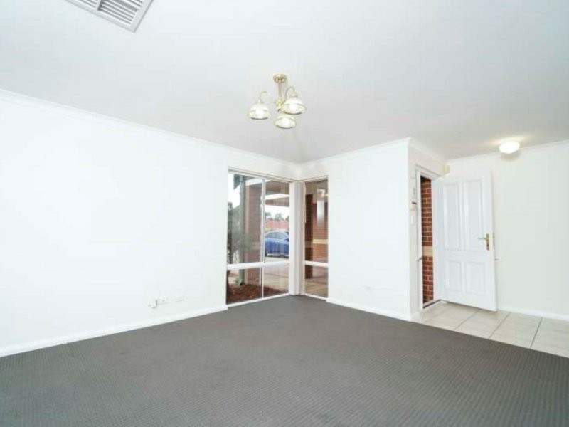 4/201 Glen Iris Drive, Jandakot WA 6164