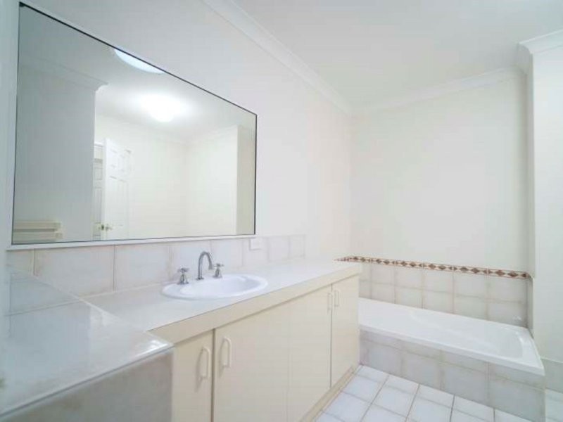 4/201 Glen Iris Drive, Jandakot WA 6164