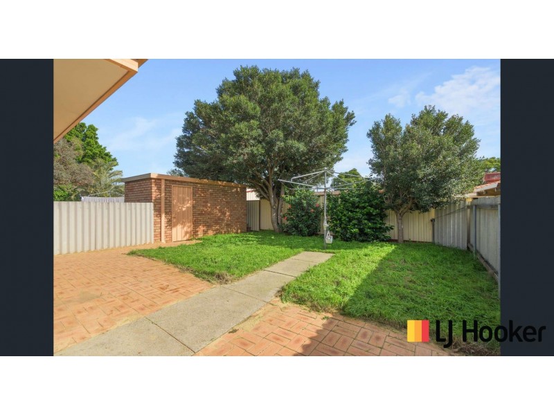 2/69 Agincourt Drive, Forrestfield WA 6058