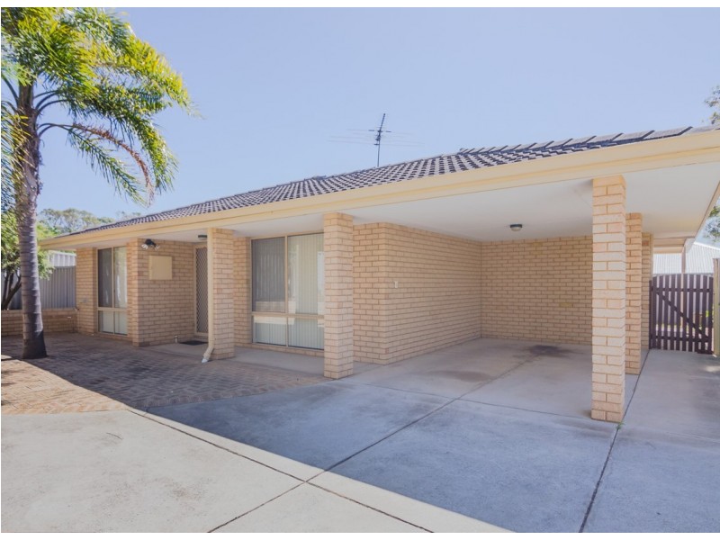 35C Forrest Road, Hamilton Hill WA 6163