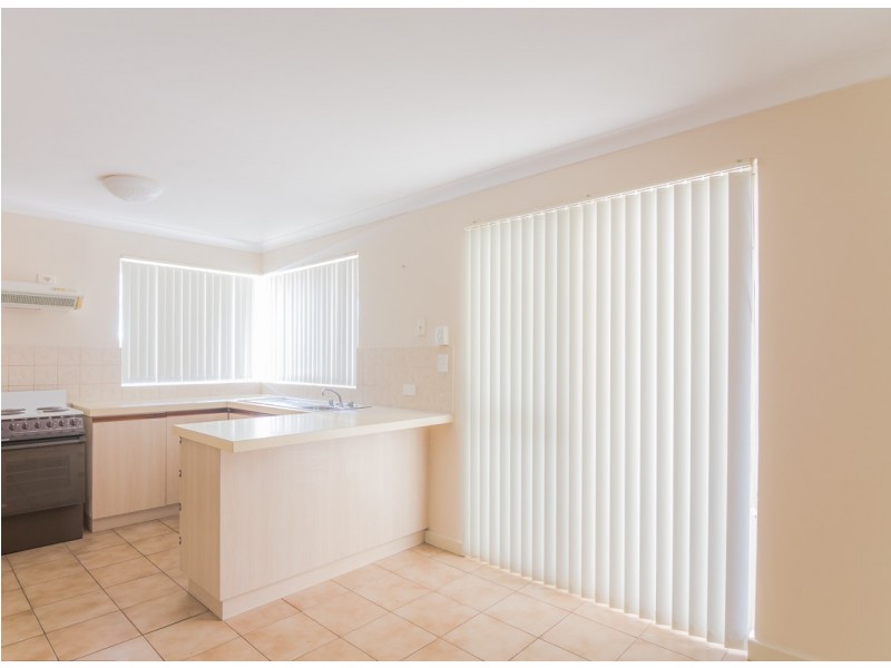 35C Forrest Road, Hamilton Hill WA 6163