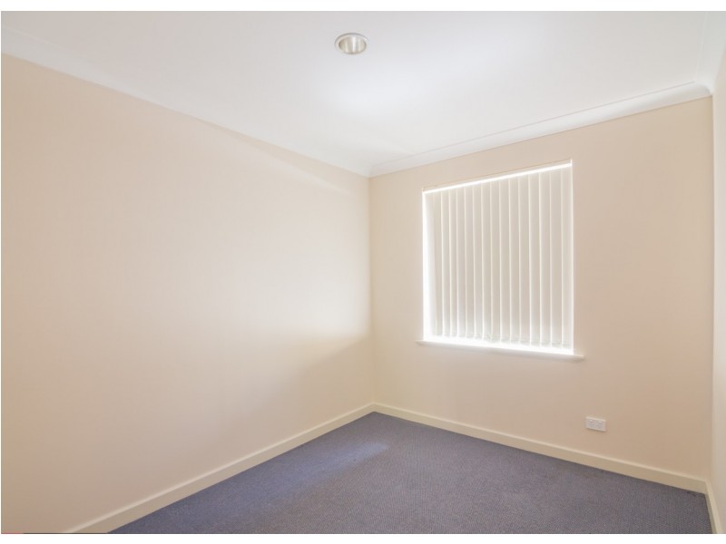 35C Forrest Road, Hamilton Hill WA 6163