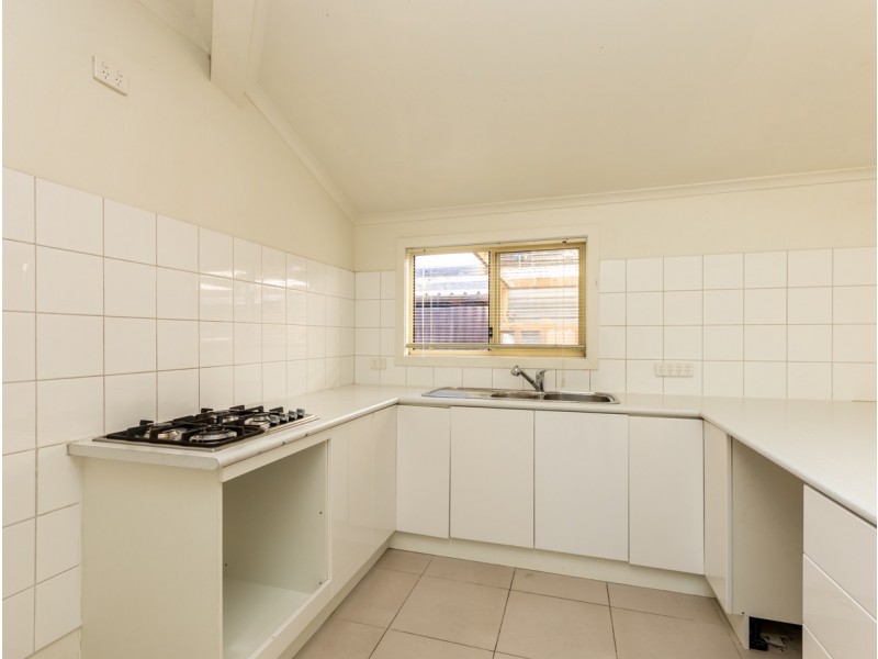 14 Benzie Way, Parkwood WA 6147