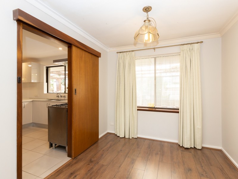 14 Benzie Way, Parkwood WA 6147