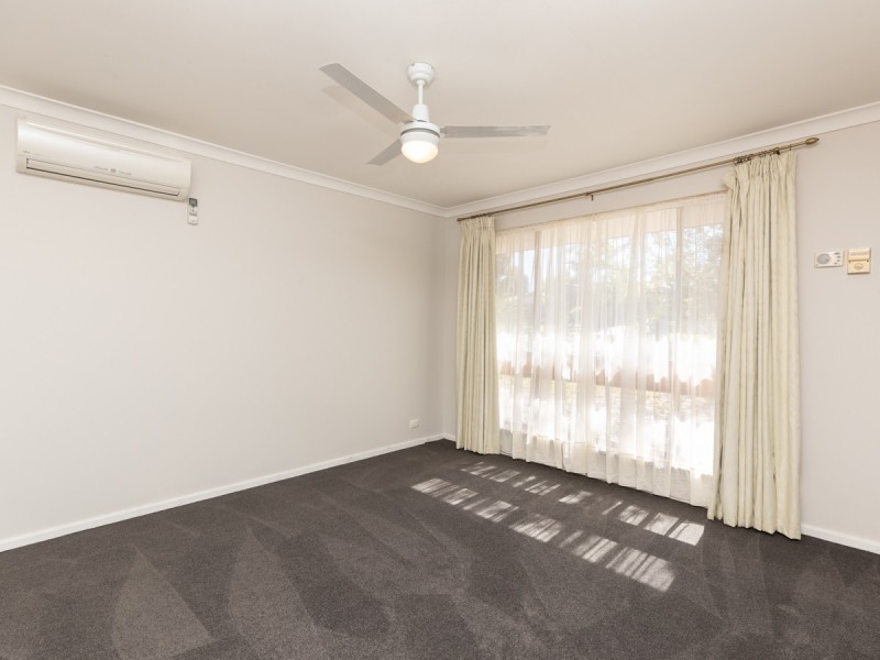 14 Benzie Way, Parkwood WA 6147