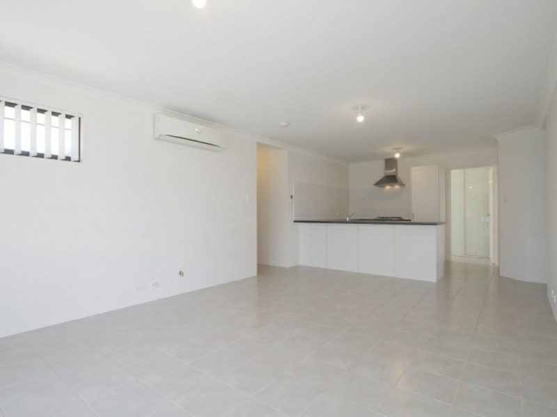 1/197 Kent Street, Rockingham WA 6168