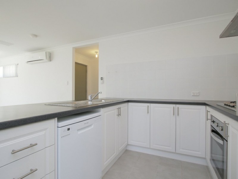 1/197 Kent Street, Rockingham WA 6168