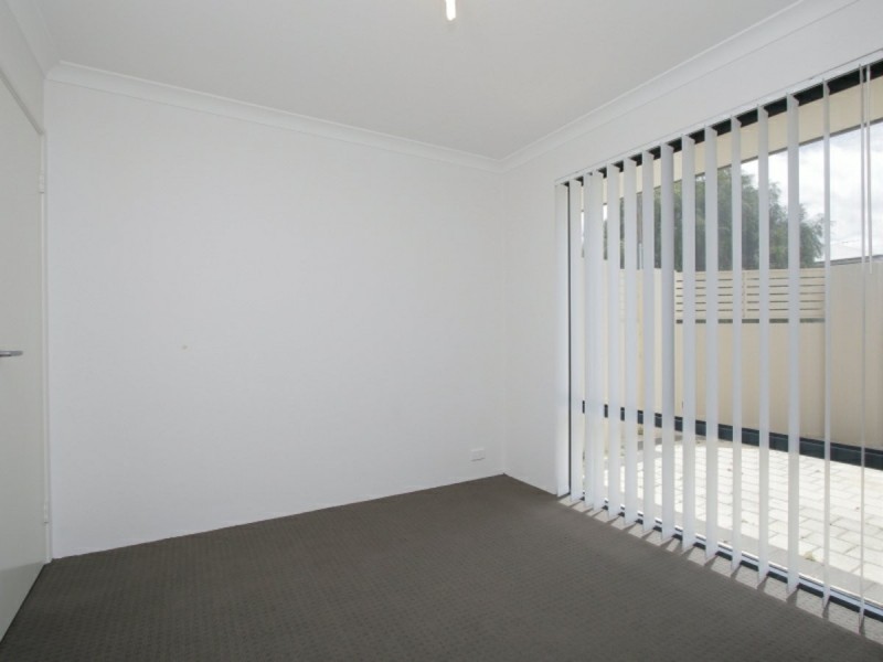 1/197 Kent Street, Rockingham WA 6168